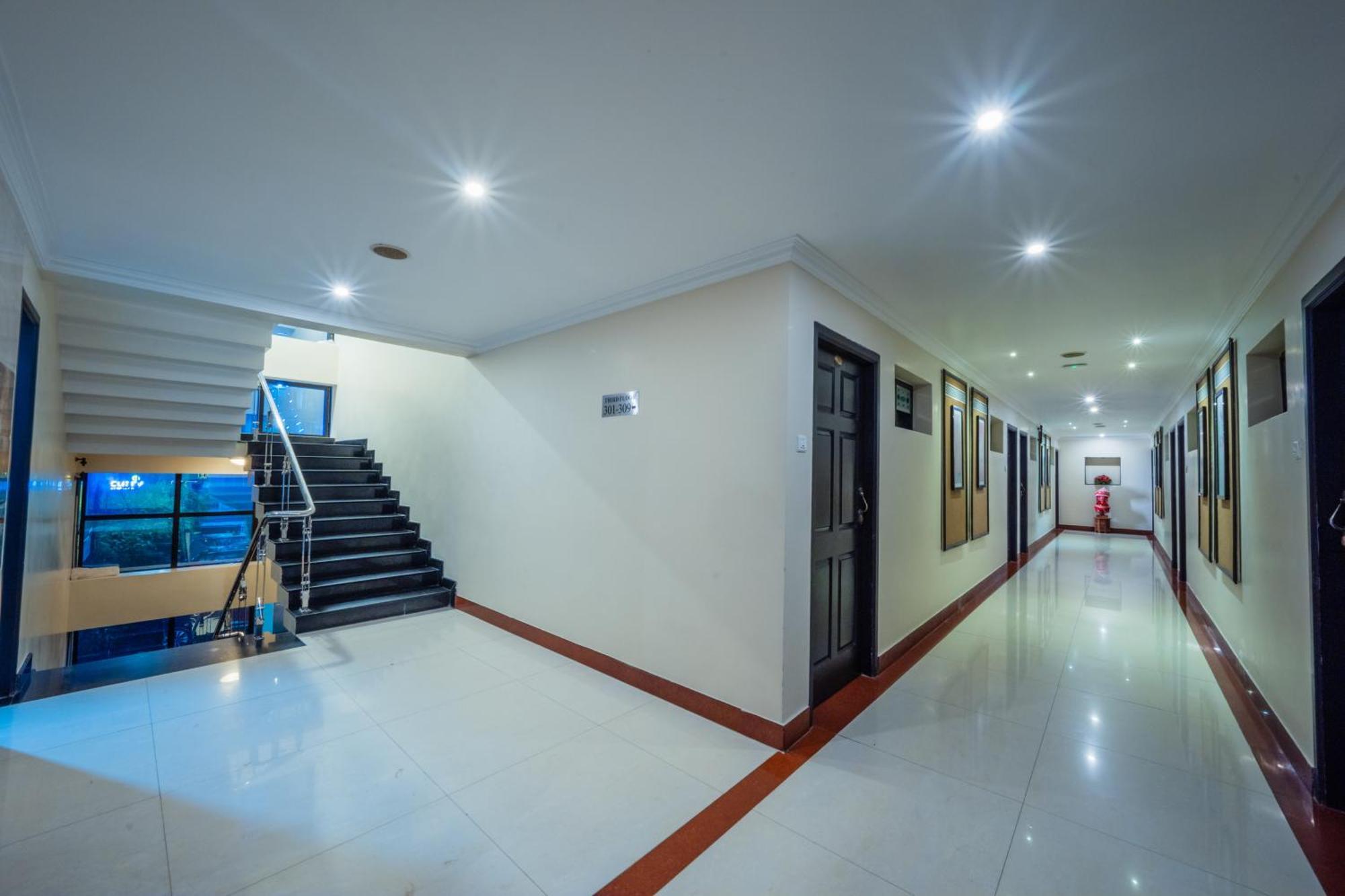 The Seashore Hotel - Kanyakumari Bagian luar foto